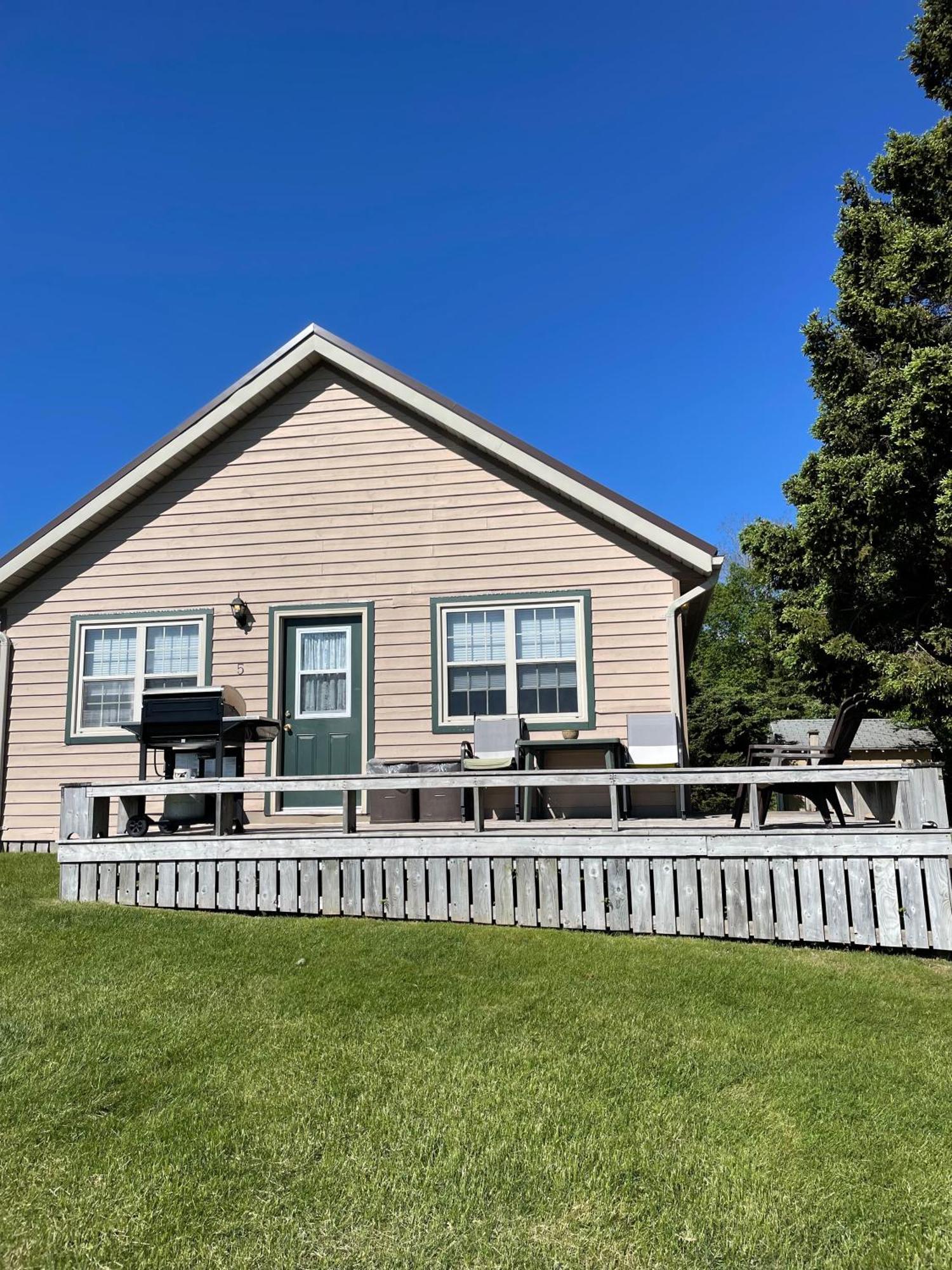 Fairways Cottages Cavendish Exterior photo